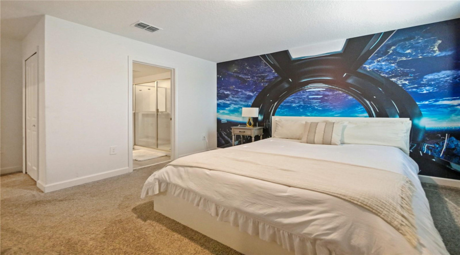 DAVENPORT, Florida 33896, 8 Bedrooms Bedrooms, ,5 BathroomsBathrooms,Residential,For Sale,SOMMERSET HILLS,0,MFRO6299364
