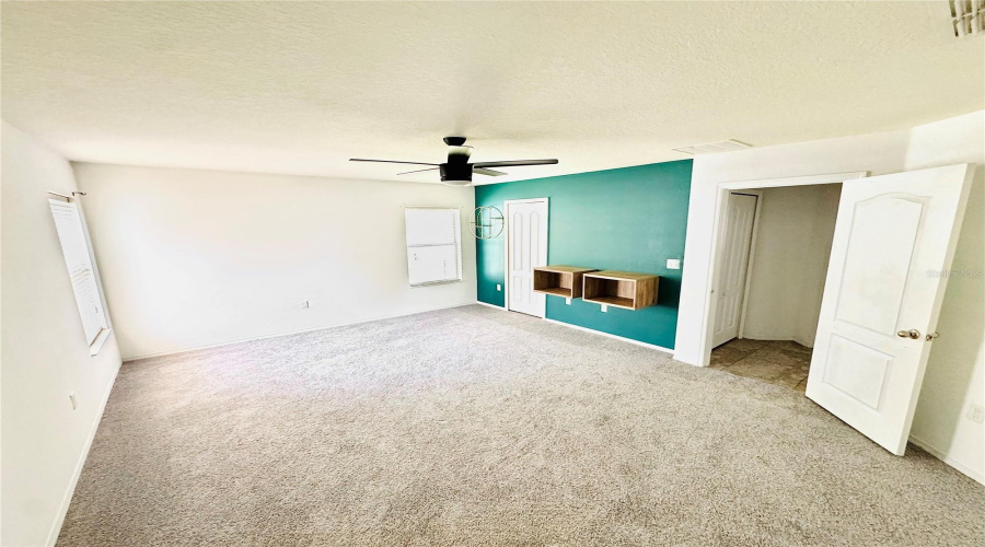 KISSIMMEE, Florida 34746, 4 Bedrooms Bedrooms, ,2 BathroomsBathrooms,Residential,For Sale,TOURMALINE,0,MFRO6299046