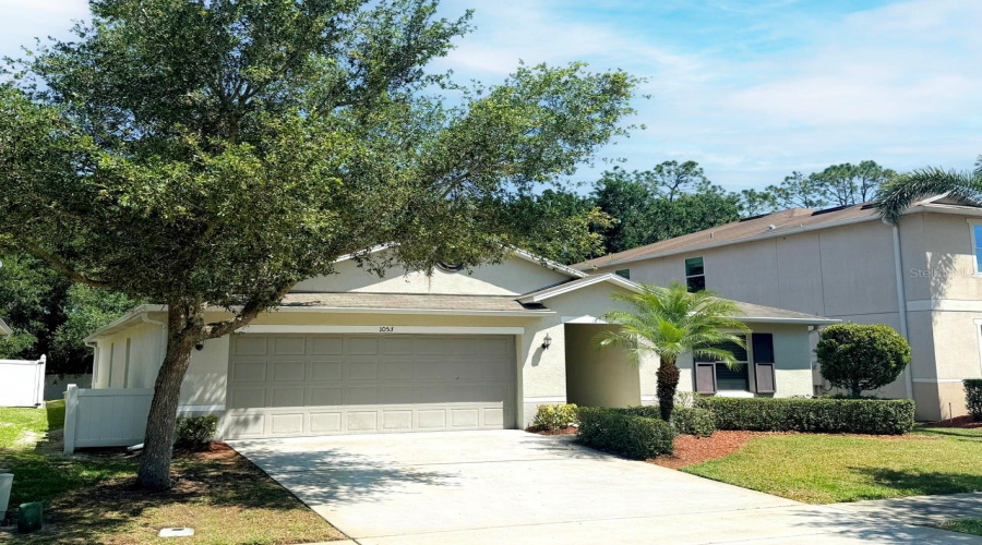 KISSIMMEE, Florida 34746, 4 Bedrooms Bedrooms, ,2 BathroomsBathrooms,Residential,For Sale,TOURMALINE,0,MFRO6299046