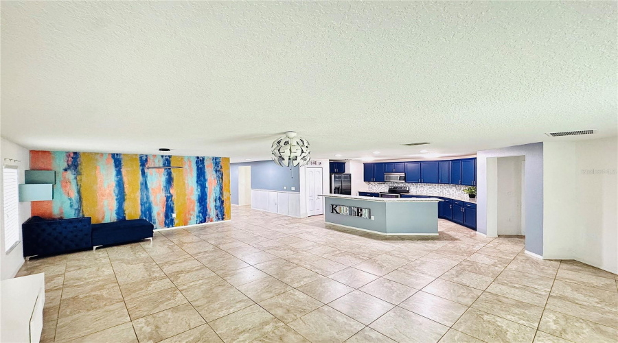 KISSIMMEE, Florida 34746, 4 Bedrooms Bedrooms, ,2 BathroomsBathrooms,Residential,For Sale,TOURMALINE,0,MFRO6299046