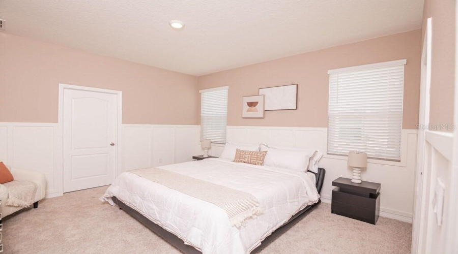 Davenport, Florida 33837, 6 Bedrooms Bedrooms, ,5 Bathroomsbathrooms,Residential,For Sale,Oakmoss,Mfrs5124648