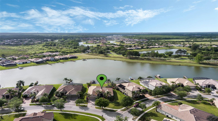 Kissimmee, Florida 34746, 4 Bedrooms Bedrooms, ,3 Bathroomsbathrooms,Residential,For Sale,Somerset,Mfro6295117