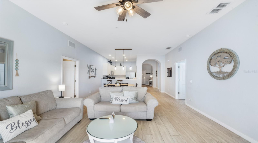 DAVENPORT, Florida 33897, 3 Bedrooms Bedrooms, ,2 BathroomsBathrooms,Residential,For Sale,NEW PROVIDENCE,0,MFRO6296579