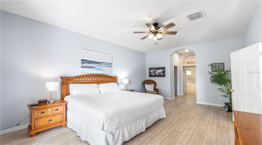 DAVENPORT, Florida 33897, 3 Bedrooms Bedrooms, ,2 BathroomsBathrooms,Residential,For Sale,NEW PROVIDENCE,0,MFRO6296579