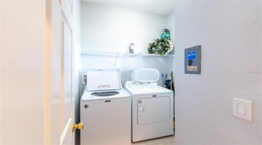 DAVENPORT, Florida 33897, 3 Bedrooms Bedrooms, ,2 BathroomsBathrooms,Residential,For Sale,NEW PROVIDENCE,0,MFRO6296579
