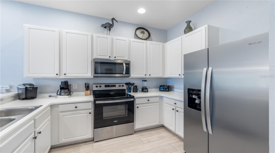 DAVENPORT, Florida 33897, 3 Bedrooms Bedrooms, ,2 BathroomsBathrooms,Residential,For Sale,NEW PROVIDENCE,0,MFRO6296579