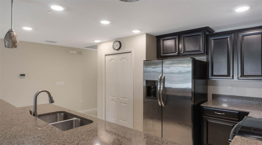 DAVENPORT, Florida 33896, 2 Bedrooms Bedrooms, ,2 BathroomsBathrooms,Residential,For Sale,AZALEA SANDS,MFRO6299247