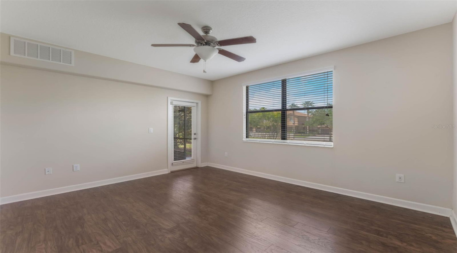 DAVENPORT, Florida 33896, 2 Bedrooms Bedrooms, ,2 BathroomsBathrooms,Residential,For Sale,AZALEA SANDS,MFRO6299247