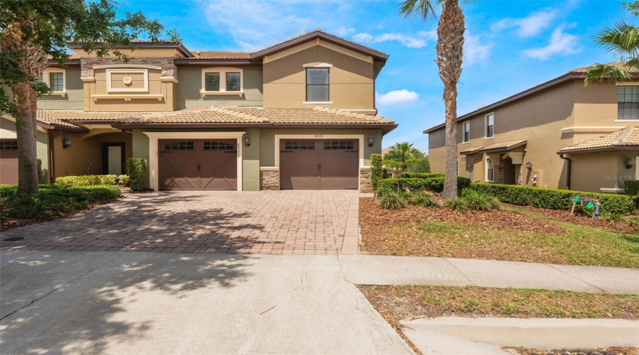 DAVENPORT, Florida 33896, 2 Bedrooms Bedrooms, ,2 BathroomsBathrooms,Residential,For Sale,AZALEA SANDS,MFRO6299247