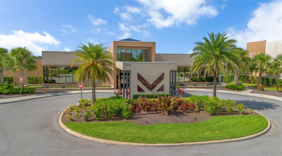 KISSIMMEE, Florida 34747, 4 Bedrooms Bedrooms, ,5 BathroomsBathrooms,Residential,For Sale,BROOKLYN,0,MFRO6299500
