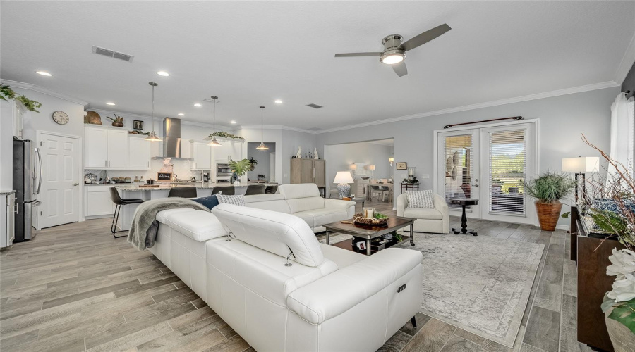 KISSIMMEE, Florida 34747, 2 Bedrooms Bedrooms, ,2 BathroomsBathrooms,Residential,For Sale,HANSON BAY,0,MFRS5124926