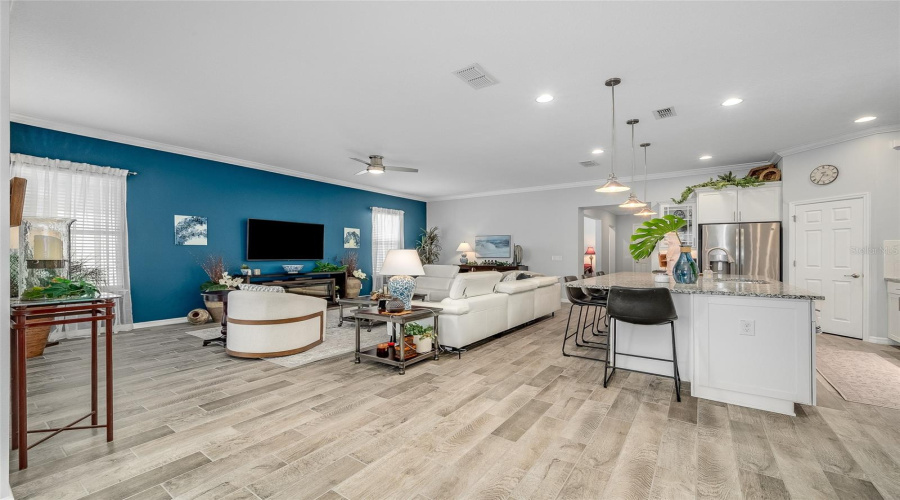 KISSIMMEE, Florida 34747, 2 Bedrooms Bedrooms, ,2 BathroomsBathrooms,Residential,For Sale,HANSON BAY,0,MFRS5124926