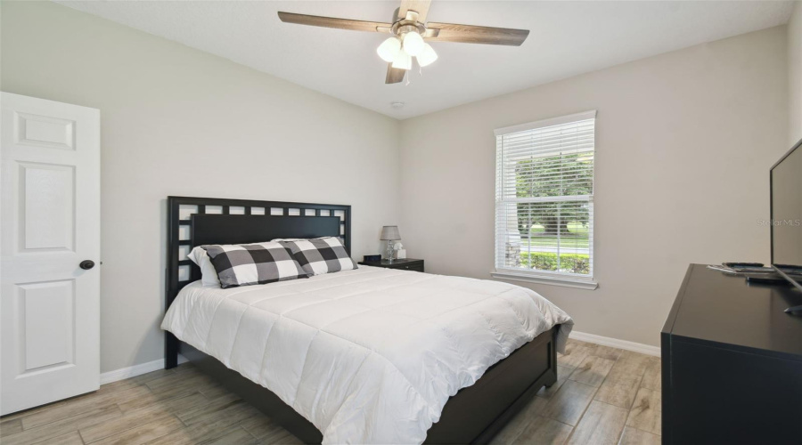 CEILING FAN