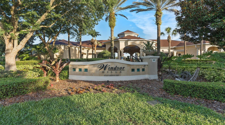 Kissimmee, Florida 34747, 6 Bedrooms Bedrooms, ,4 Bathroomsbathrooms,Residential,For Sale,Holtrock,Mfro6296461