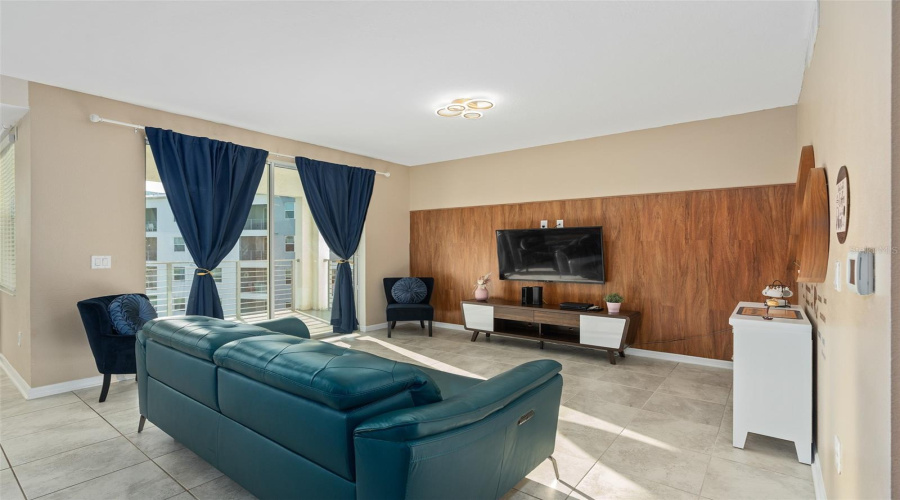 KISSIMMEE, Florida 34746, 2 Bedrooms Bedrooms, ,2 BathroomsBathrooms,Residential,For Sale,PARADOX,0,MFRA4648781
