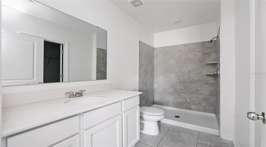 Kissimmee, Florida 34746, 3 Bedrooms Bedrooms, ,2 Bathroomsbathrooms,Residential,For Sale,Pebbles Throw,Mfro6299836