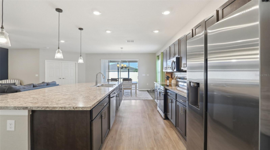 DAVENPORT, Florida 33837, 4 Bedrooms Bedrooms, ,2 BathroomsBathrooms,Residential,For Sale,CASCADE,MFRO6299555