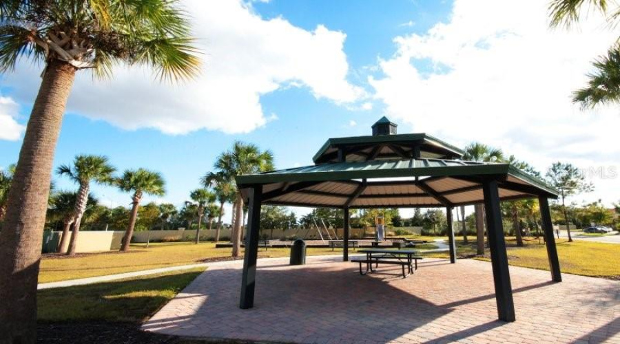 Kissimmee, Florida 34746, 4 Bedrooms Bedrooms, ,3 Bathroomsbathrooms,Residential,For Sale,Crown Haven,Mfro6300260