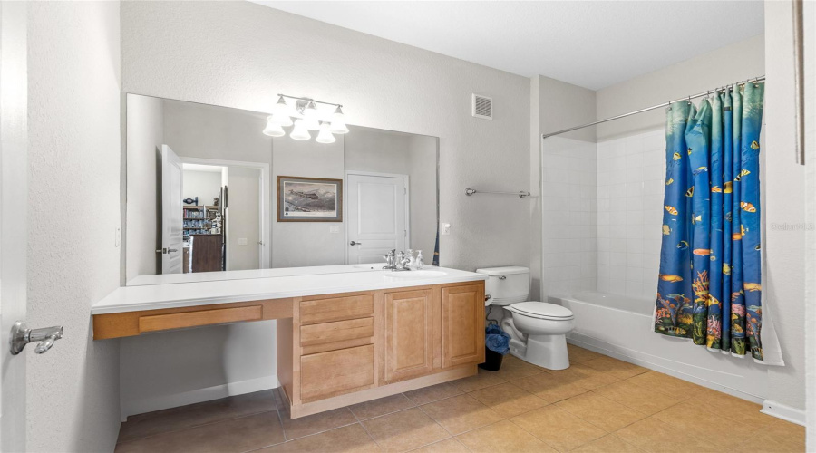 Davenport, Florida 33896, 3 Bedrooms Bedrooms, ,2 Bathroomsbathrooms,Residential,For Sale,Portofino,Mfro6298901
