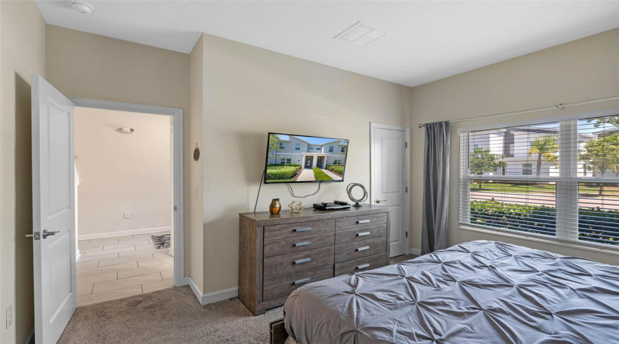DAVENPORT, Florida 33896, 4 Bedrooms Bedrooms, ,3 BathroomsBathrooms,Residential,For Sale,PEBBLE BEACH,0,MFRS5124974