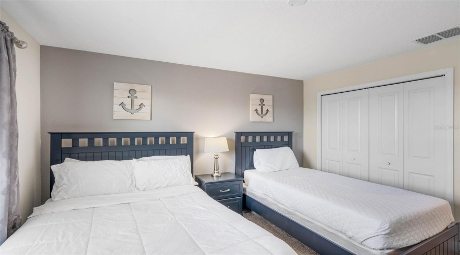 DAVENPORT, Florida 33896, 4 Bedrooms Bedrooms, ,3 BathroomsBathrooms,Residential,For Sale,PEBBLE BEACH,0,MFRS5124974