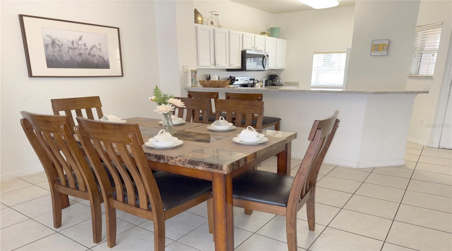Kissimmee, Florida 34747, 3 Bedrooms Bedrooms, ,2 Bathroomsbathrooms,Residential,For Sale,Bay Lilly,Mfrs5108841
