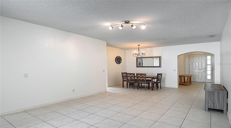 DAVENPORT, Florida 33837, 3 Bedrooms Bedrooms, ,2 BathroomsBathrooms,Residential,For Sale,SIGMUND,MFRO6298592