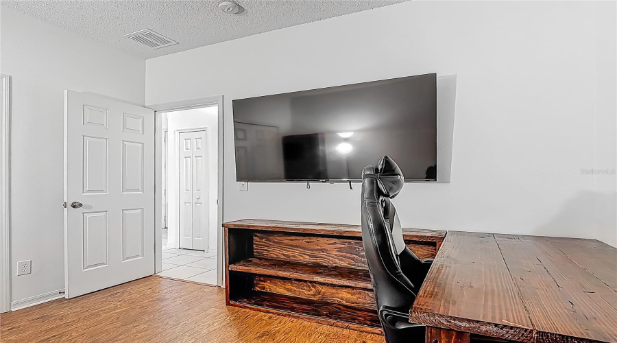 DAVENPORT, Florida 33837, 3 Bedrooms Bedrooms, ,2 BathroomsBathrooms,Residential,For Sale,SIGMUND,MFRO6298592