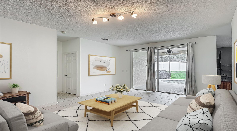 DAVENPORT, Florida 33837, 3 Bedrooms Bedrooms, ,2 BathroomsBathrooms,Residential,For Sale,SIGMUND,MFRO6298592