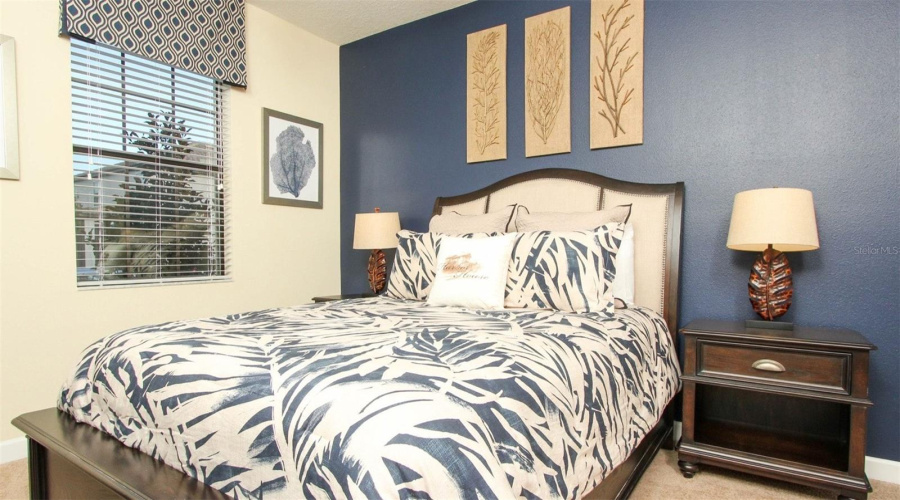 DAVENPORT, Florida 33896, 7 Bedrooms Bedrooms, ,5 BathroomsBathrooms,Residential,For Sale,THUNDERBIRD,MFRO6296418
