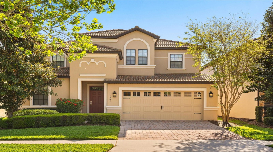 DAVENPORT, Florida 33896, 7 Bedrooms Bedrooms, ,5 BathroomsBathrooms,Residential,For Sale,THUNDERBIRD,MFRO6296418