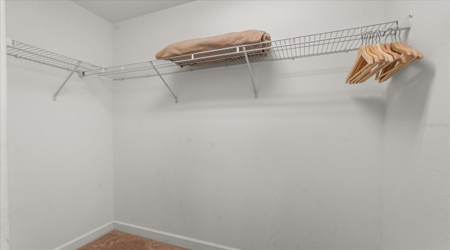 DAVENPORT, Florida 33896, 7 Bedrooms Bedrooms, ,5 BathroomsBathrooms,Residential,For Sale,THUNDERBIRD,MFRO6296418