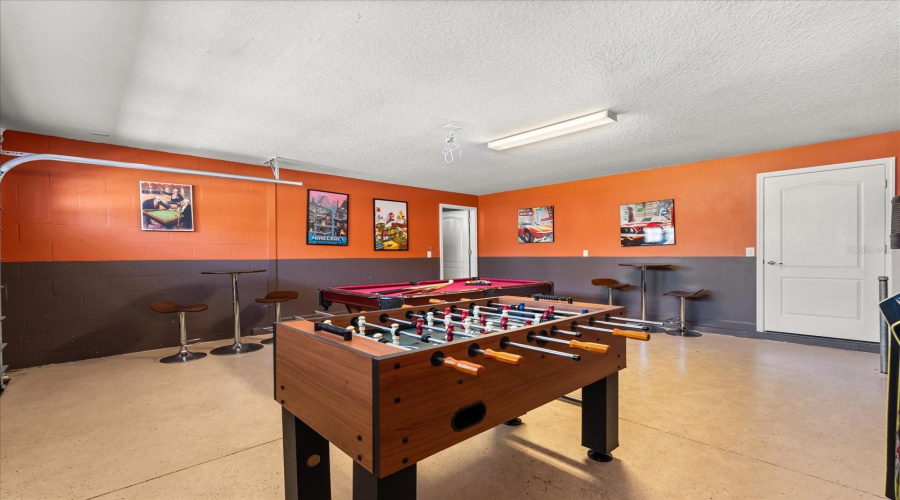 DAVENPORT, Florida 33896, 7 Bedrooms Bedrooms, ,5 BathroomsBathrooms,Residential,For Sale,THUNDERBIRD,MFRO6296418