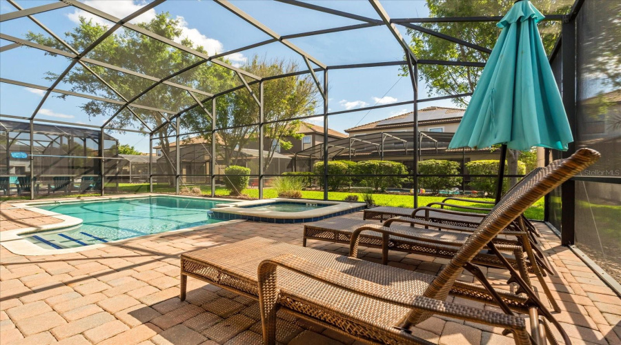 DAVENPORT, Florida 33896, 7 Bedrooms Bedrooms, ,5 BathroomsBathrooms,Residential,For Sale,THUNDERBIRD,MFRO6296418