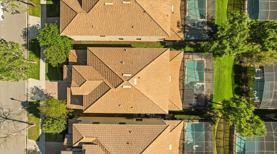 DAVENPORT, Florida 33896, 7 Bedrooms Bedrooms, ,5 BathroomsBathrooms,Residential,For Sale,THUNDERBIRD,MFRO6296418