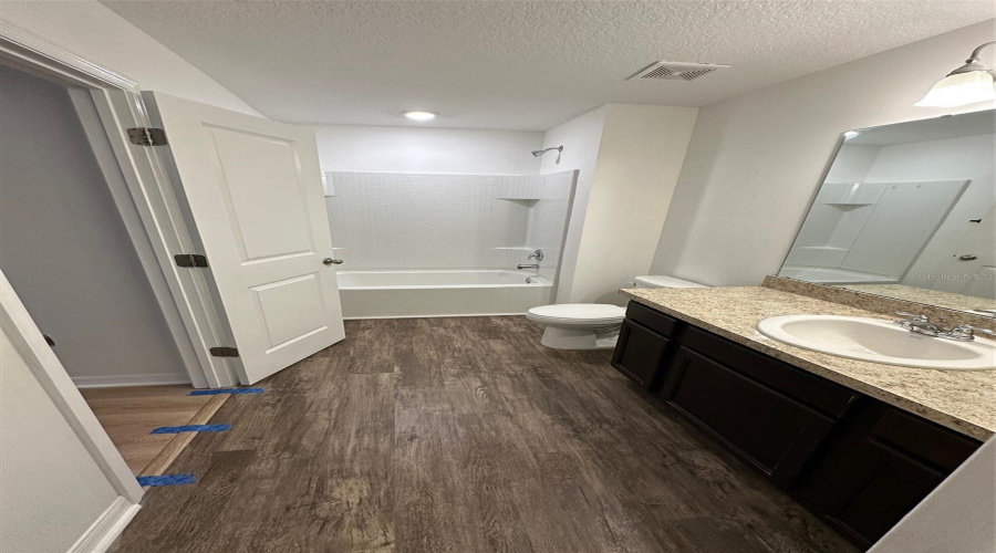 Davenport, Florida 33837, 3 Bedrooms Bedrooms, ,2 Bathroomsbathrooms,Residential,For Sale,Madison,Mfro6300503