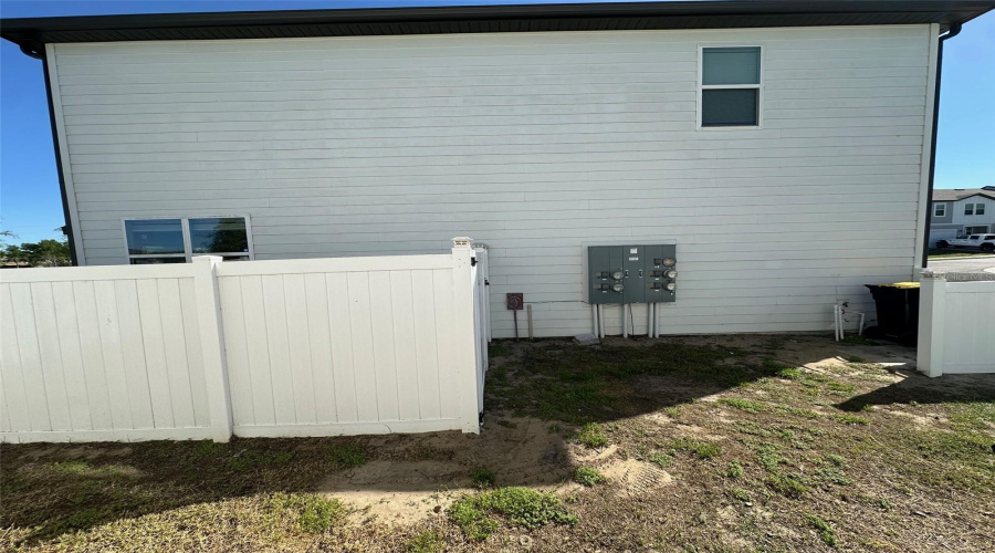 Davenport, Florida 33837, 3 Bedrooms Bedrooms, ,2 Bathroomsbathrooms,Residential,For Sale,Madison,Mfro6300503