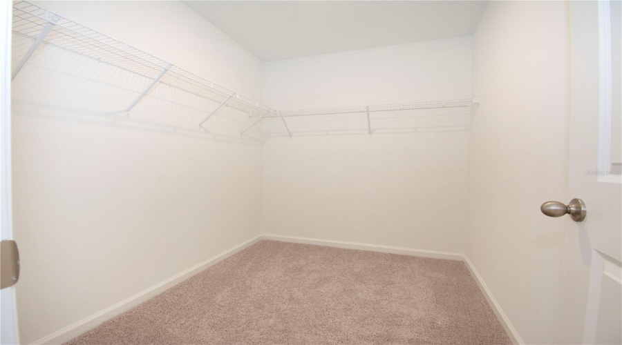 DAVENPORT, Florida 33837, 3 Bedrooms Bedrooms, ,2 BathroomsBathrooms,Residential,For Sale,VESARA,MFRTB8375291
