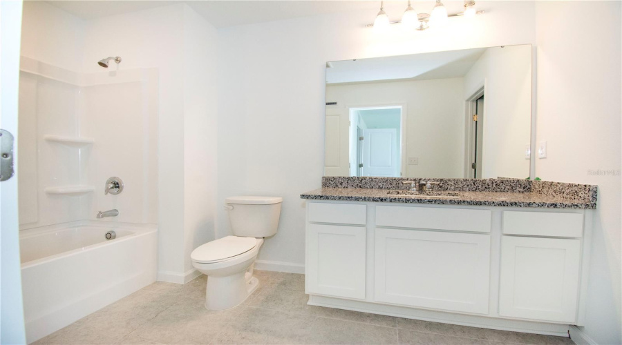 DAVENPORT, Florida 33837, 3 Bedrooms Bedrooms, ,2 BathroomsBathrooms,Residential,For Sale,VESARA,MFRTB8375291