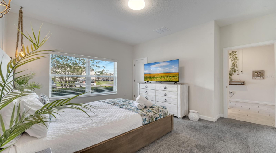 Davenport, Florida 33896, 4 Bedrooms Bedrooms, ,3 Bathroomsbathrooms,Residential,For Sale,Ocean Course,Mfro6300676