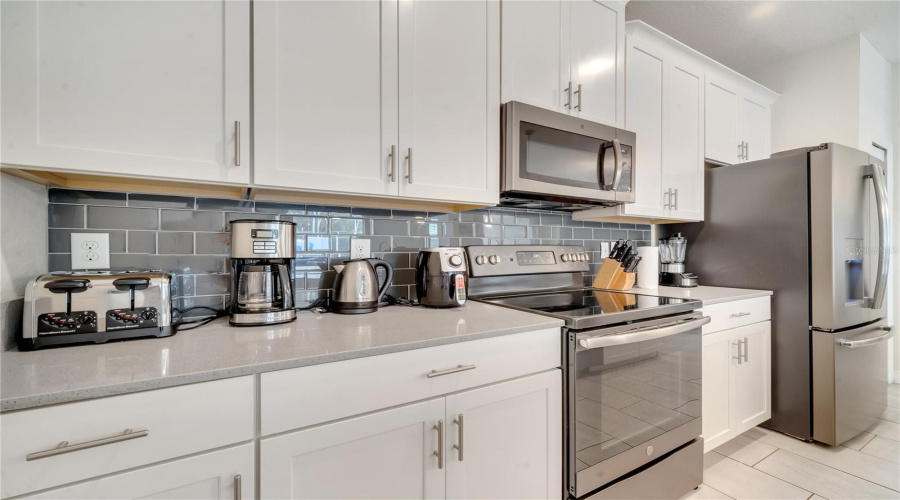 Davenport, Florida 33896, 4 Bedrooms Bedrooms, ,3 Bathroomsbathrooms,Residential,For Sale,Ocean Course,Mfro6300676