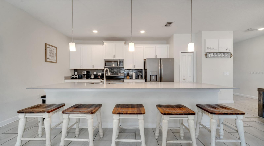 Davenport, Florida 33896, 4 Bedrooms Bedrooms, ,3 Bathroomsbathrooms,Residential,For Sale,Ocean Course,Mfro6300676