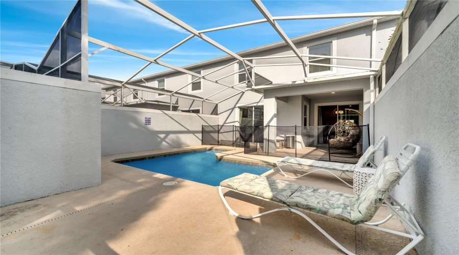Davenport, Florida 33896, 4 Bedrooms Bedrooms, ,3 Bathroomsbathrooms,Residential,For Sale,Ocean Course,Mfro6300676