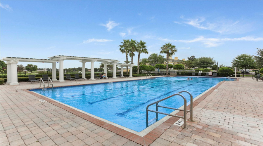 Davenport, Florida 33837, 4 Bedrooms Bedrooms, ,3 Bathroomsbathrooms,Residential,For Sale,Waltham Forest,Mfrtb8375634
