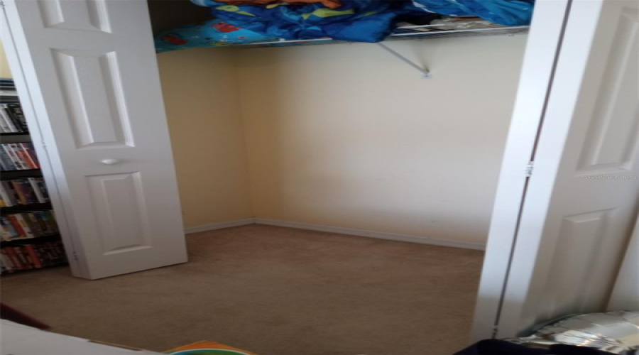 DAVENPORT, Florida 33897, 4 Bedrooms Bedrooms, ,2 BathroomsBathrooms,Residential,For Sale,HILLCREST,MFRTB8375081