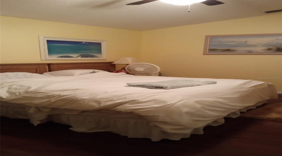 DAVENPORT, Florida 33897, 4 Bedrooms Bedrooms, ,2 BathroomsBathrooms,Residential,For Sale,HILLCREST,MFRTB8375081
