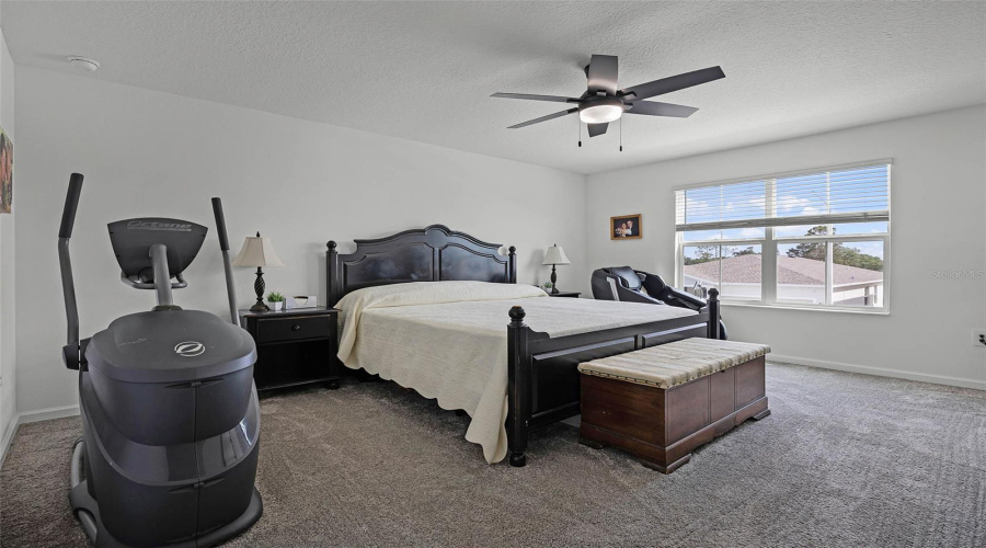 DAVENPORT, Florida 33837, 6 Bedrooms Bedrooms, ,3 BathroomsBathrooms,Residential,For Sale,GENTLE RAIN,MFRV4942187