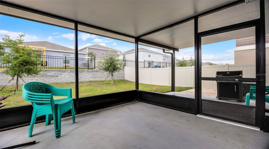 DAVENPORT, Florida 33837, 6 Bedrooms Bedrooms, ,3 BathroomsBathrooms,Residential,For Sale,GENTLE RAIN,MFRV4942187