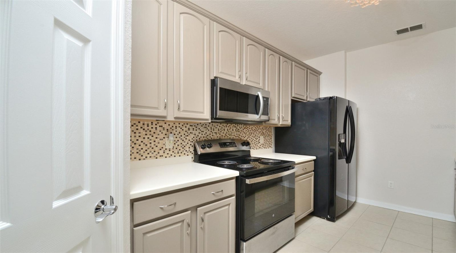 DAVENPORT, Florida 33896, 2 Bedrooms Bedrooms, ,2 BathroomsBathrooms,Residential,For Sale,VENEZIA,MFRS5125047