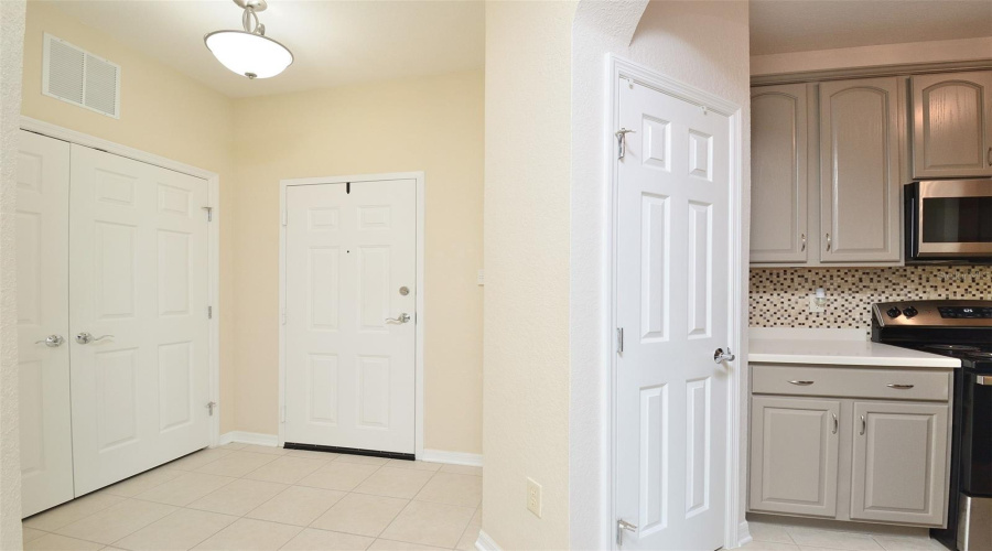 DAVENPORT, Florida 33896, 2 Bedrooms Bedrooms, ,2 BathroomsBathrooms,Residential,For Sale,VENEZIA,MFRS5125047